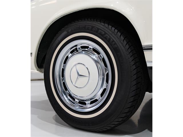 1971 Mercedes-Benz 280SL (CC-2122575) for sale in St. Louis, Missouri