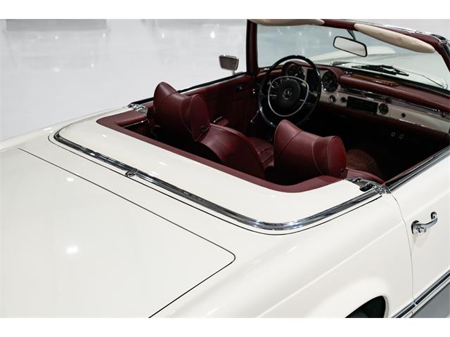 1971 Mercedes-Benz 280SL (CC-2122575) for sale in St. Louis, Missouri