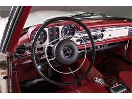 1971 Mercedes-Benz 280SL (CC-2122575) for sale in St. Louis, Missouri
