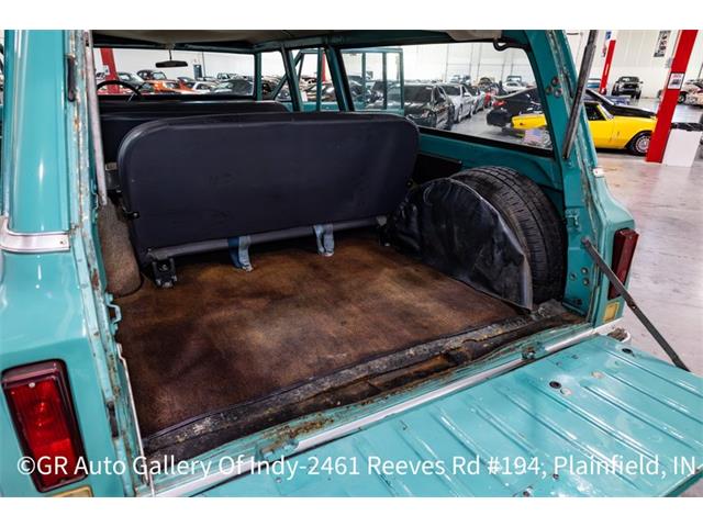 1972 Chevrolet Suburban (CC-2122628) for sale in Kentwood, Michigan