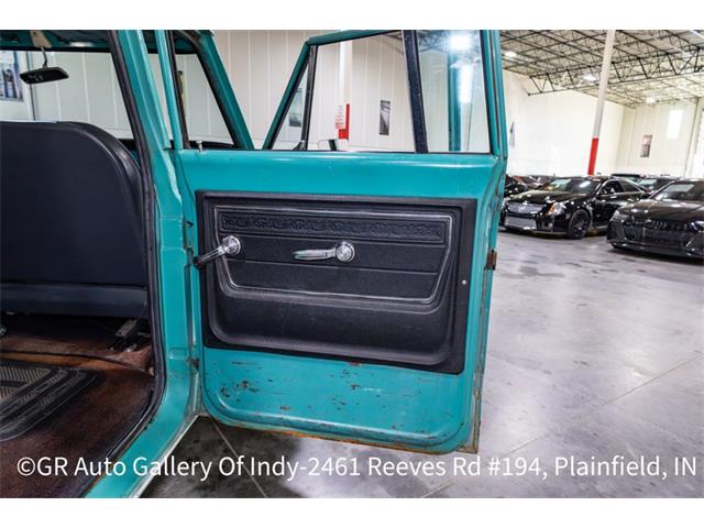 1972 Chevrolet Suburban (CC-2122628) for sale in Kentwood, Michigan