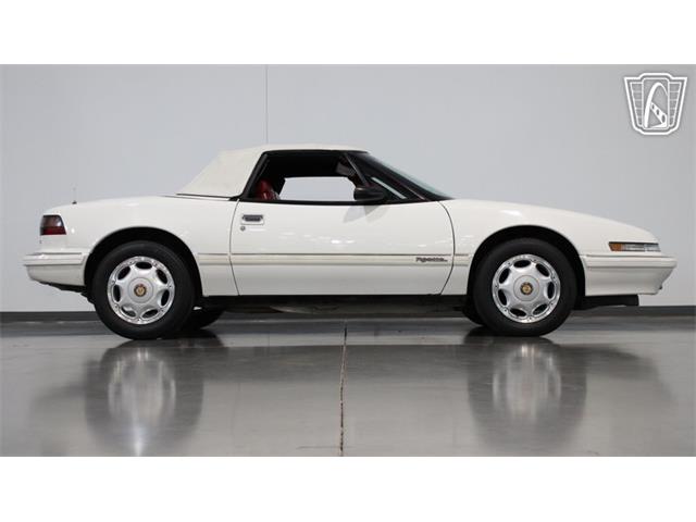 1991 Buick Reatta (CC-2122670) for sale in Peoria, Arizona