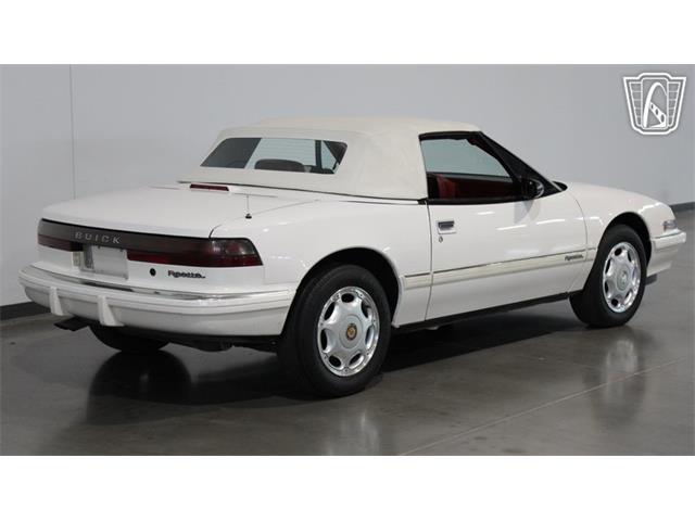 1991 Buick Reatta (CC-2122670) for sale in Peoria, Arizona