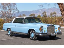 1968 Mercedes-Benz 280SE (CC-2122679) for sale in Beverly Hills, California