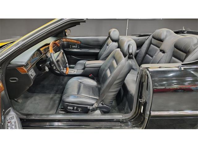 2002 Cadillac Eldorado (CC-2120273) for sale in Mankato, Minnesota