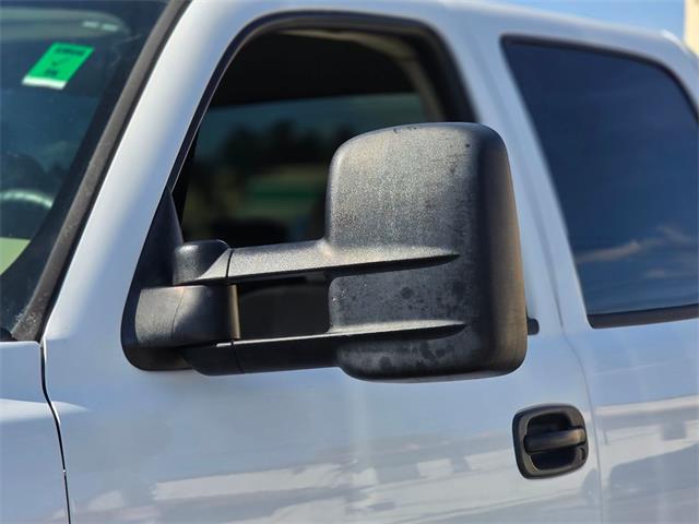 2006 GMC Sierra (CC-2122806) for sale in El Cajon, California