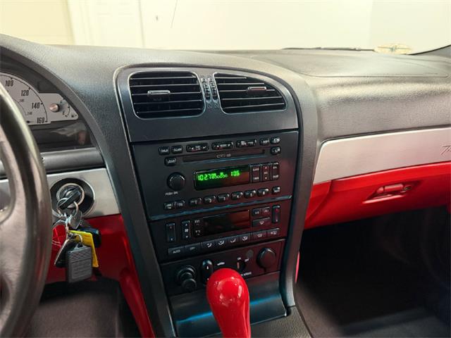 2002 Ford Thunderbird (CC-2122808) for sale in Sioux Falls, South Dakota