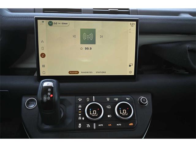 2022 Land Rover Defender 110 (CC-2122865) for sale in Santa Barbara, California