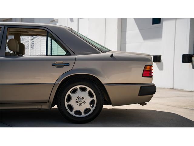 1992 Mercedes-Benz 500 (CC-2122940) for sale in Las Vegas, Nevada