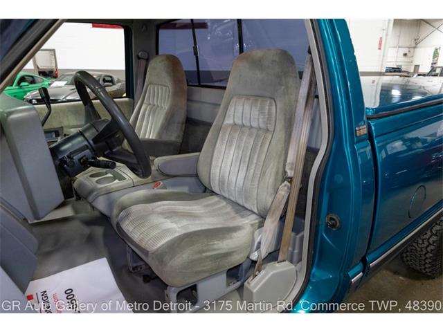 1994 Chevrolet 3500 (CC-2120031) for sale in Kentwood, Michigan