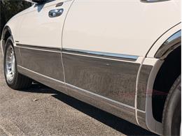 2001 Lincoln Town Car (CC-2120318) for sale in Alsip, Illinois