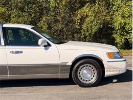 2001 Lincoln Town Car (CC-2120318) for sale in Alsip, Illinois