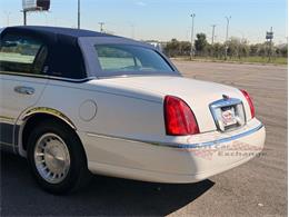 2001 Lincoln Town Car (CC-2120318) for sale in Alsip, Illinois