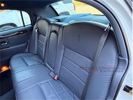 2001 Lincoln Town Car (CC-2120318) for sale in Alsip, Illinois