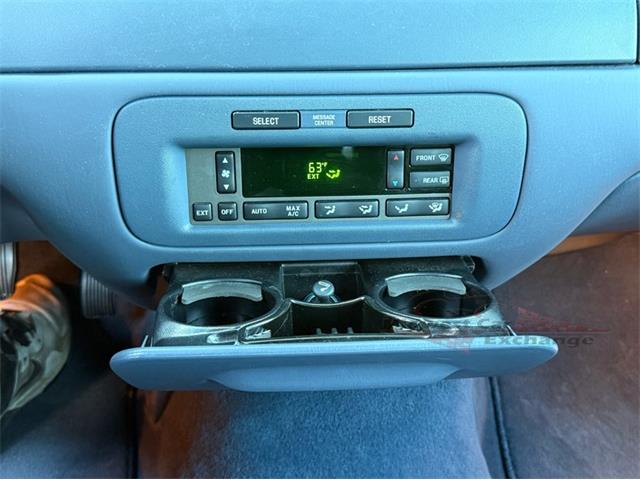 2001 Lincoln Town Car (CC-2120318) for sale in Alsip, Illinois