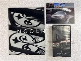 2001 Lincoln Town Car (CC-2120318) for sale in Alsip, Illinois