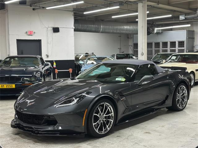 2017 Chevrolet Convertible (CC-2123188) for sale in Huntington Station, New York