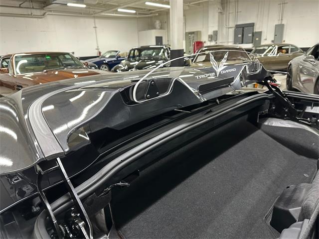 2017 Chevrolet Convertible (CC-2123188) for sale in Huntington Station, New York