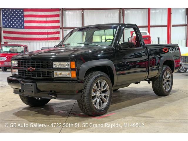 1990 Chevrolet K-1500 (CC-2120032) for sale in Kentwood, Michigan