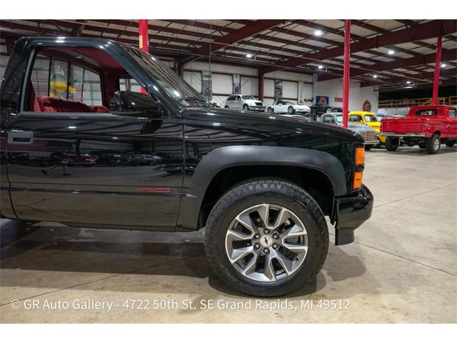 1990 Chevrolet K-1500 (CC-2120032) for sale in Kentwood, Michigan