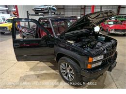 1990 Chevrolet K-1500 (CC-2120032) for sale in Kentwood, Michigan