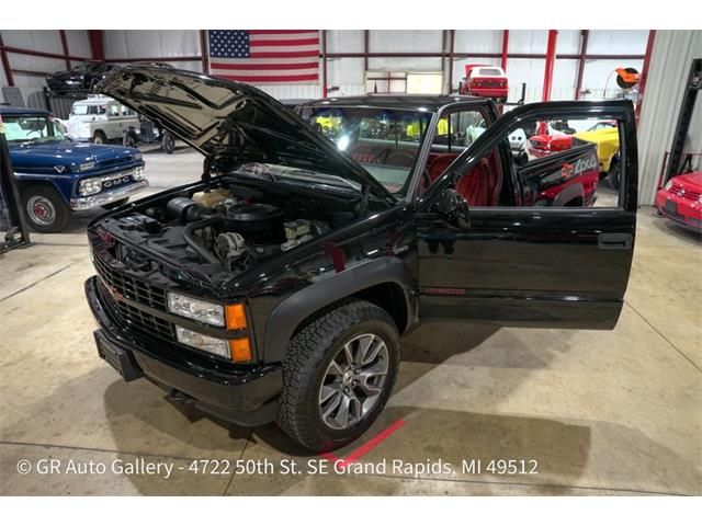 1990 Chevrolet K-1500 (CC-2120032) for sale in Kentwood, Michigan