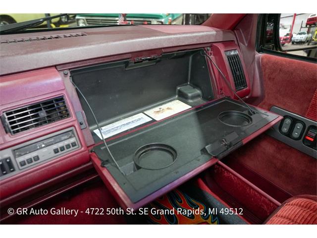 1990 Chevrolet K-1500 (CC-2120032) for sale in Kentwood, Michigan