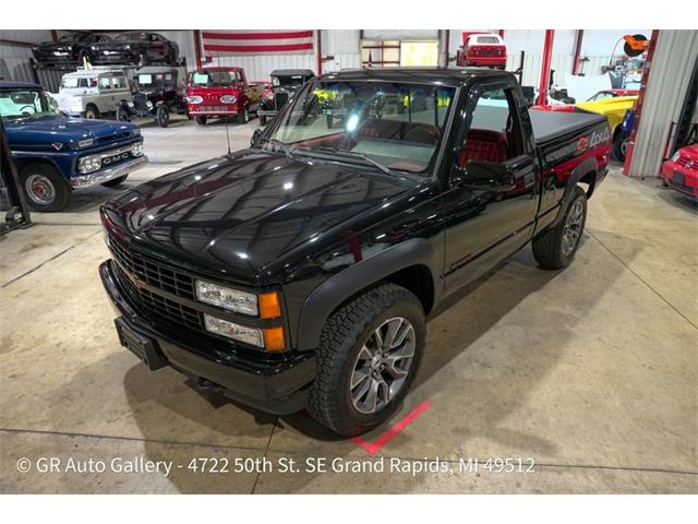 1990 Chevrolet K-1500 (CC-2120032) for sale in Kentwood, Michigan