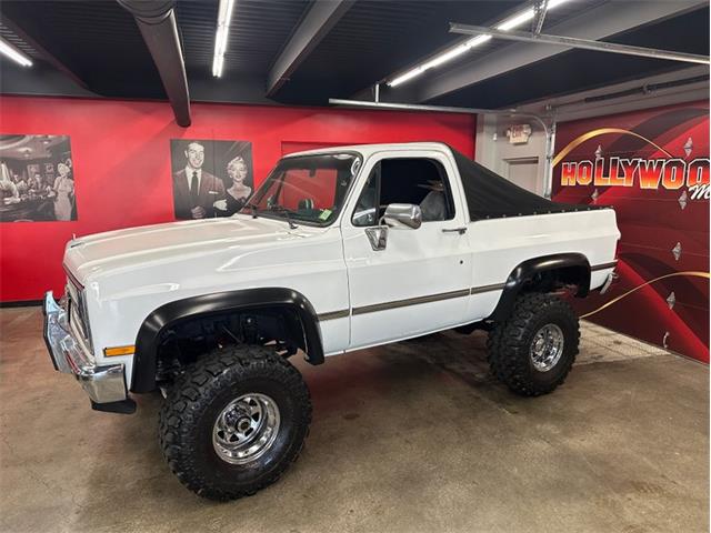 1988 Chevrolet K5 Blazer (CC-2123211) for sale in West Babylon, New York