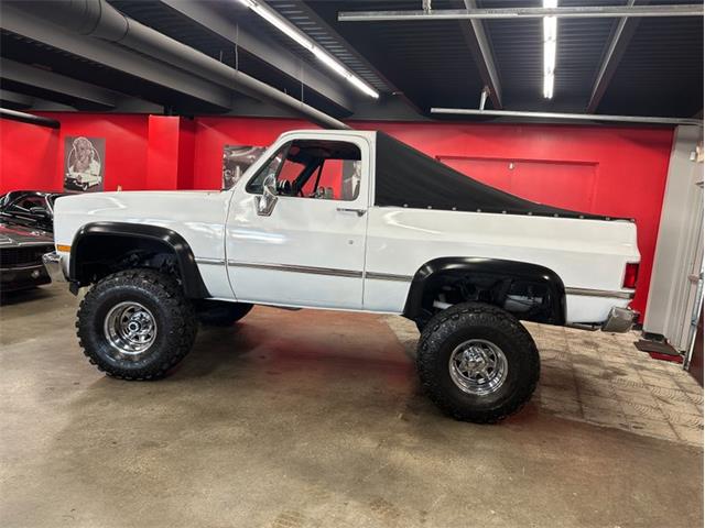 1988 Chevrolet K5 Blazer (CC-2123211) for sale in West Babylon, New York