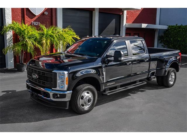 2023 Ford F350 (CC-2123228) for sale in Miami, Florida