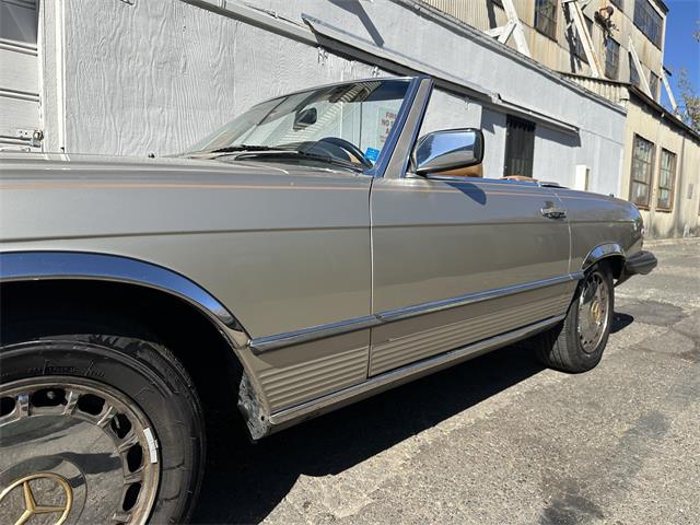 1987 Mercedes-Benz 560SL (CC-2123323) for sale in oakland, California