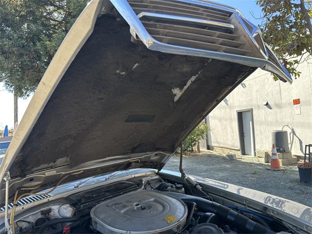 1987 Mercedes-Benz 560SL (CC-2123323) for sale in oakland, California