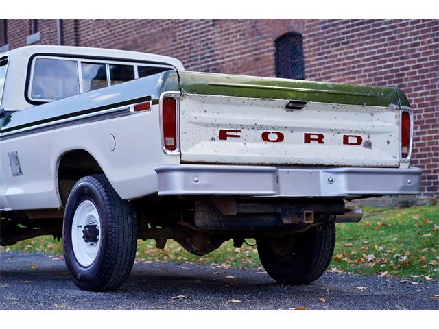 1976 Ford F250 (CC-2123325) for sale in Stow, Massachusetts
