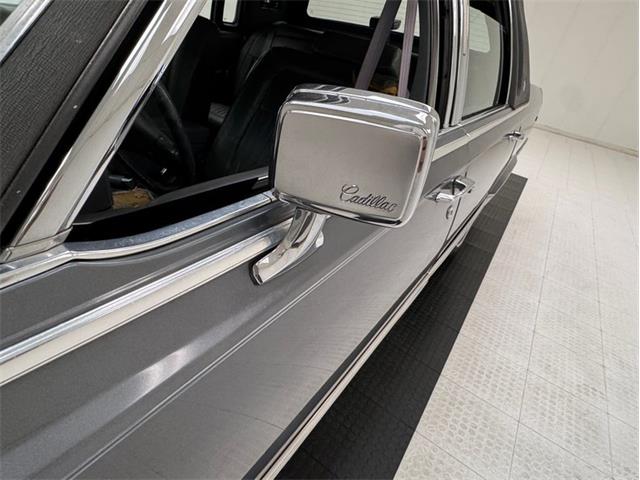 1991 Cadillac Brougham (CC-2120034) for sale in Morgantown, Pennsylvania
