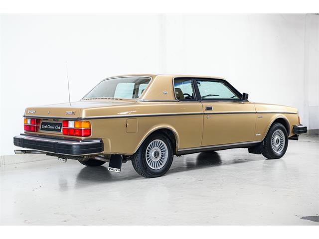 1980 Volvo 262C (CC-2120371) for sale in Naarden, Noord-Holland