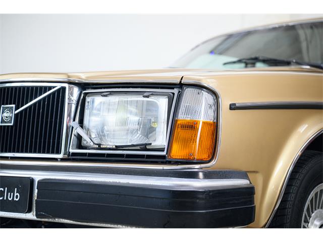 1980 Volvo 262C (CC-2120371) for sale in Naarden, Noord-Holland