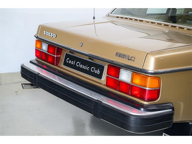 1980 Volvo 262C (CC-2120371) for sale in Naarden, Noord-Holland