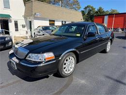 2011 Lincoln Town Car (CC-2120392) for sale in Edison, New Jersey