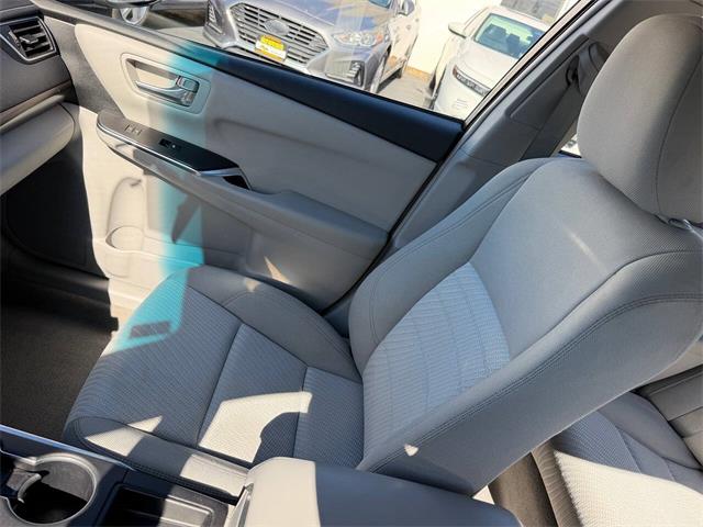 2016 Toyota Camry (CC-2120397) for sale in Edison, New Jersey