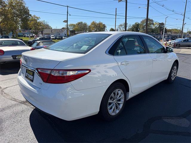 2016 Toyota Camry (CC-2120397) for sale in Edison, New Jersey