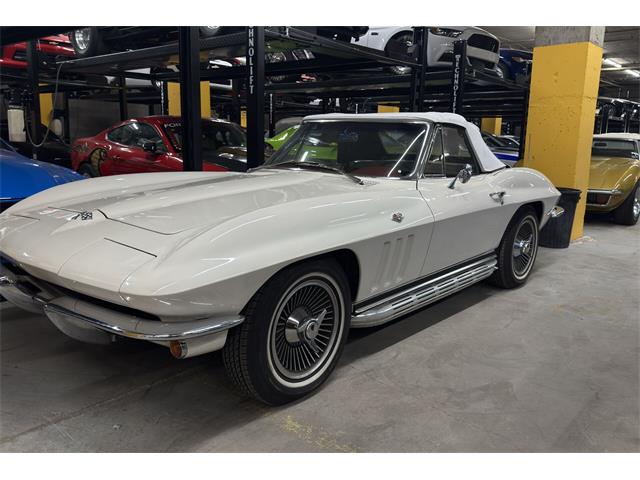 1965 Chevrolet Corvette (CC-2120041) for sale in Montreal, Quebec