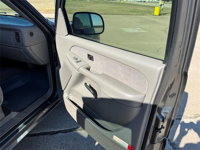1999 GMC Sierra (CC-2120468) for sale in Great Bend, Kansas