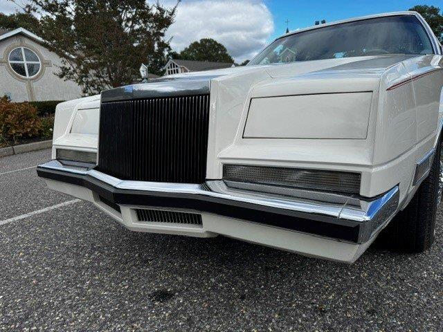 1983 Chrysler Imperial (CC-2120516) for sale in Greensboro, North Carolina