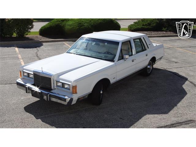 1989 Lincoln Town Car (CC-2120587) for sale in Crete, Illinois