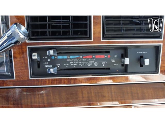1989 Lincoln Town Car (CC-2120587) for sale in Crete, Illinois