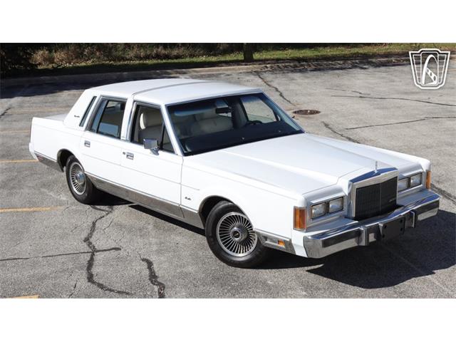 1989 Lincoln Town Car (CC-2120587) for sale in Crete, Illinois