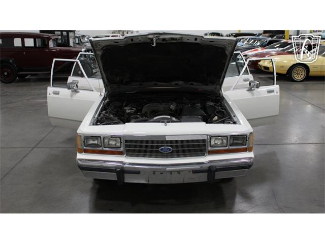 1988 Ford Crown Victoria (CC-2120598) for sale in Las Vegas, Nevada