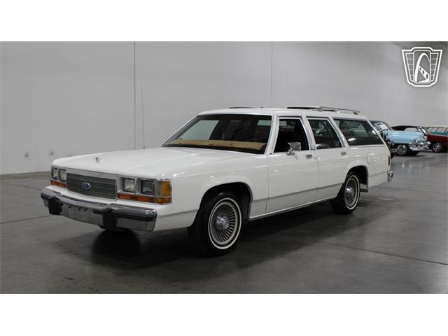 1988 Ford Crown Victoria (CC-2120598) for sale in Las Vegas, Nevada