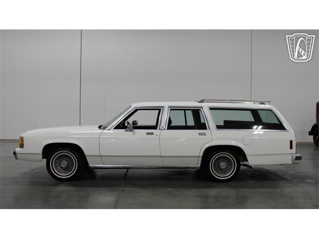 1988 Ford Crown Victoria (CC-2120598) for sale in Las Vegas, Nevada